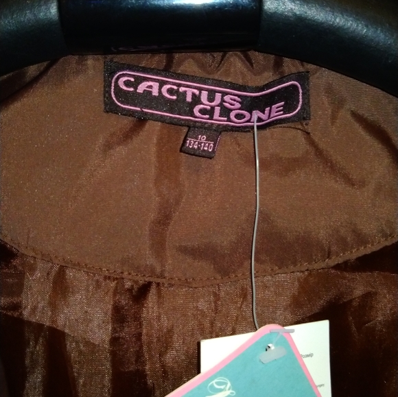 Cactus Clone puffer vest - NWT - Picture 3 of 9